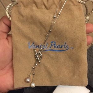 vantel pearls necklace
